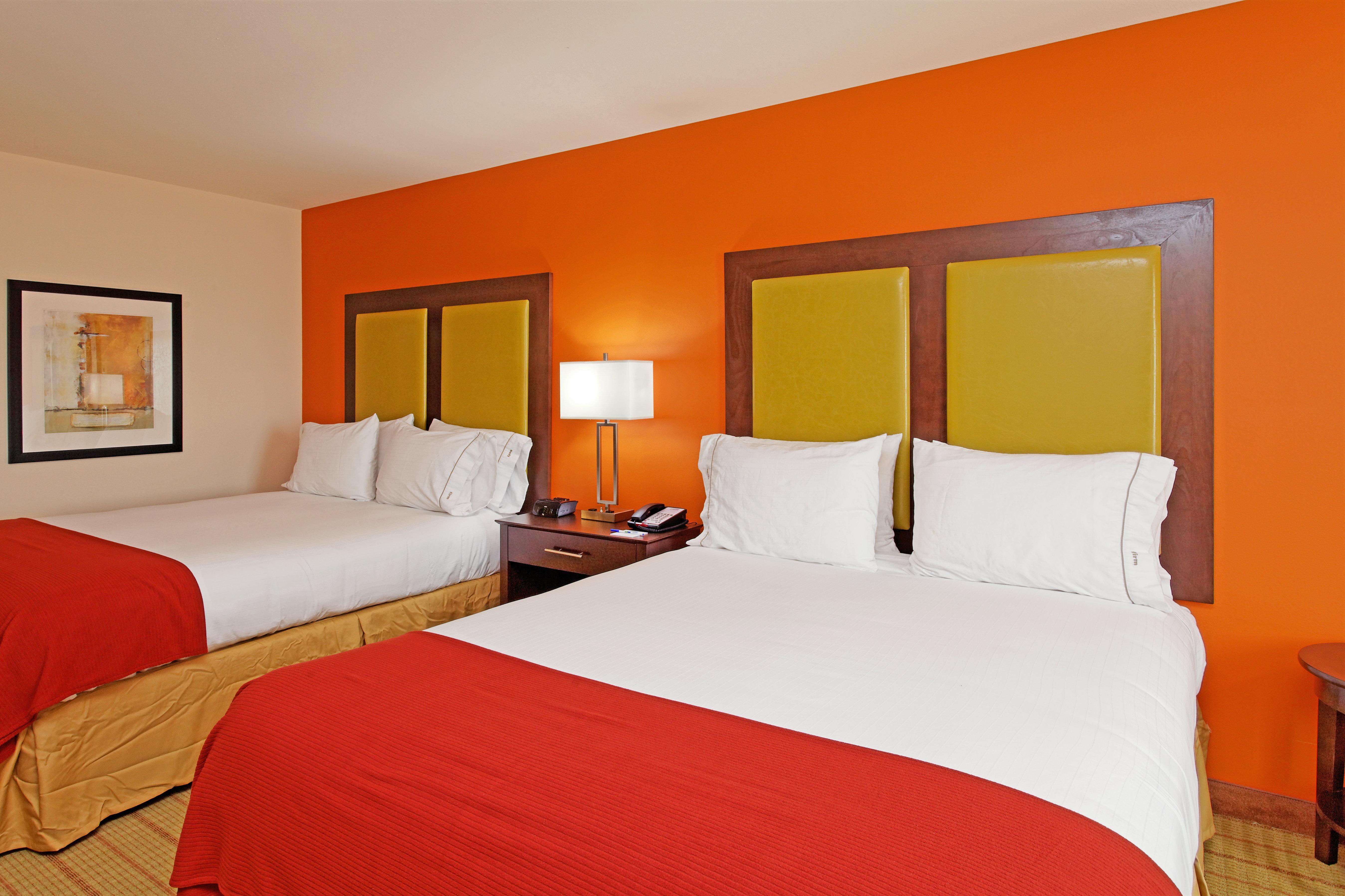 Holiday Inn Express Florence Northeast By Ihg Стая снимка