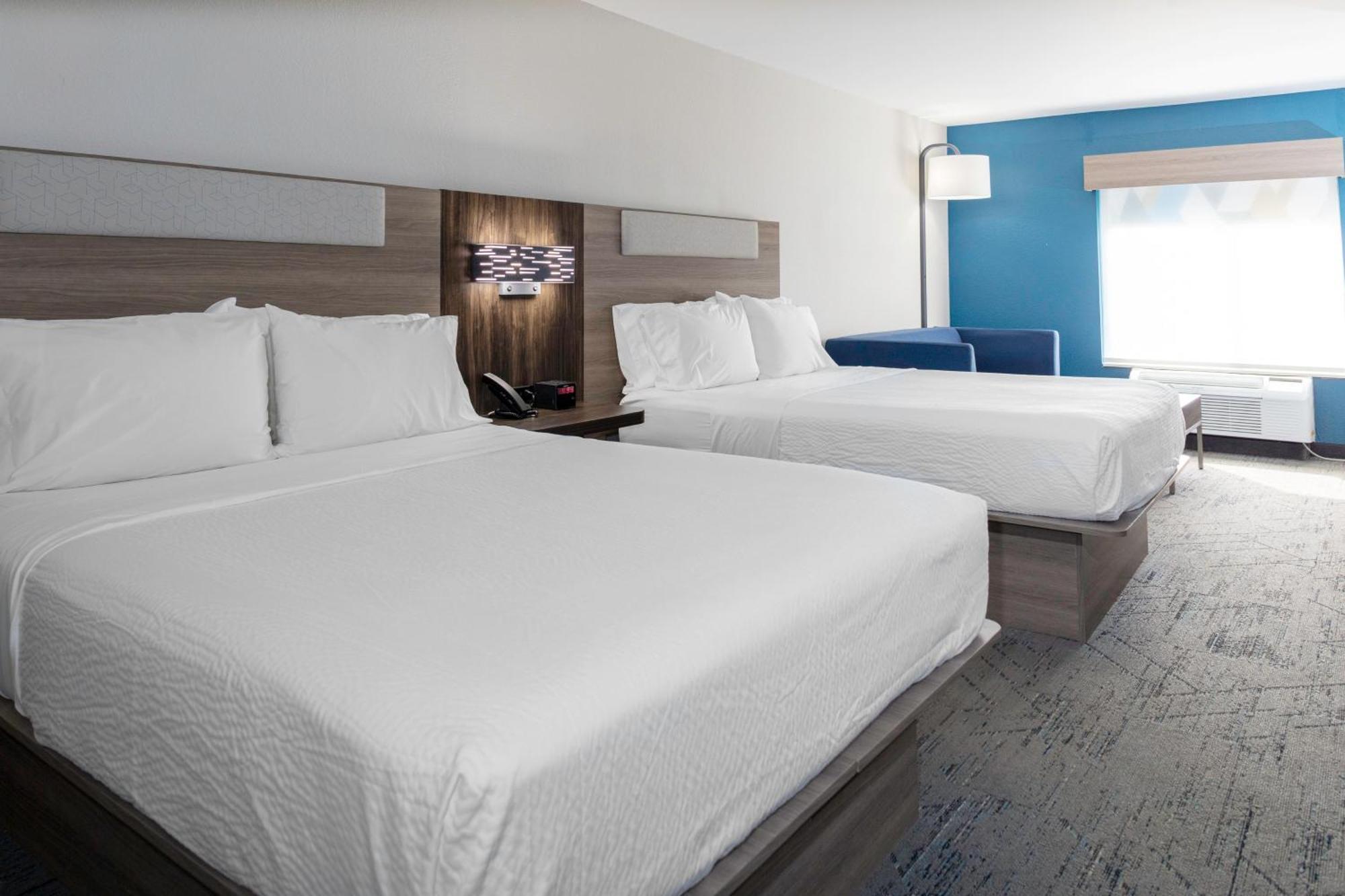 Holiday Inn Express Florence Northeast By Ihg Екстериор снимка