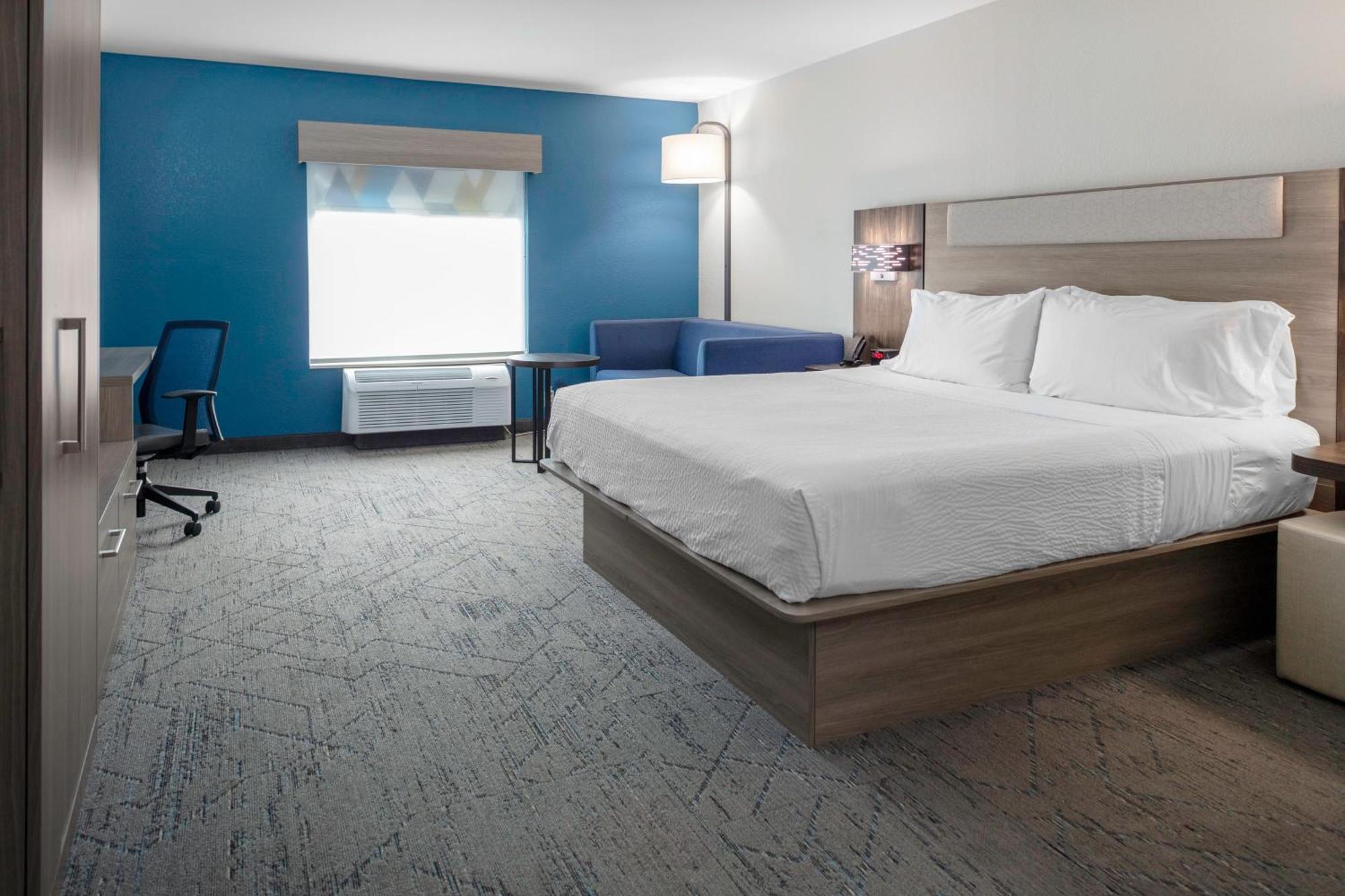 Holiday Inn Express Florence Northeast By Ihg Екстериор снимка